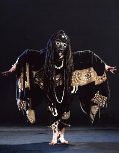 Foto dancing raven woman Maskentanz 2